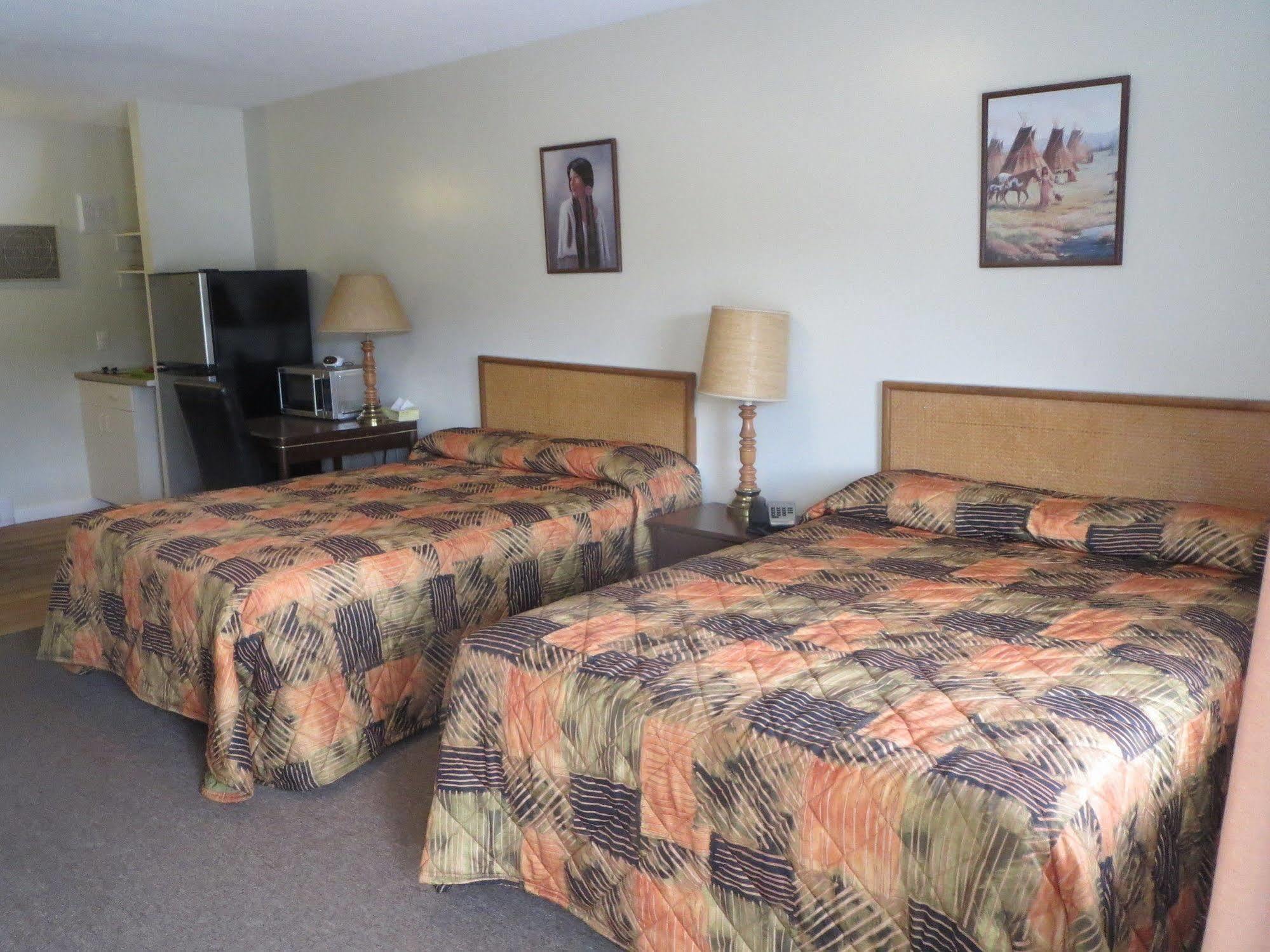 Round-Up Motel Clinton Exterior foto